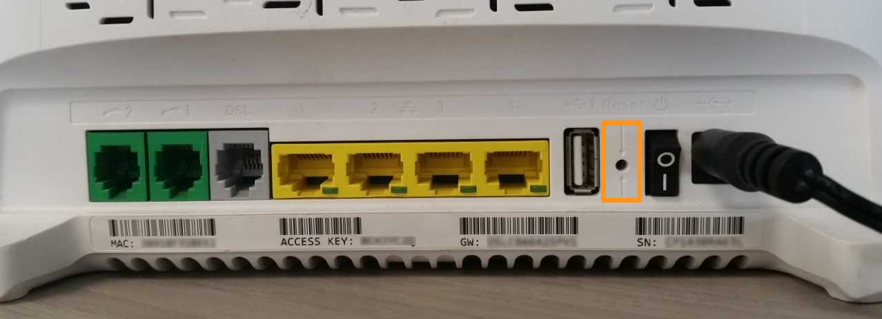 Bouton de réinitialisation